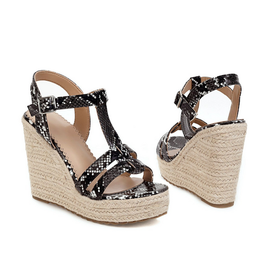 Christina丨Artfaerie®