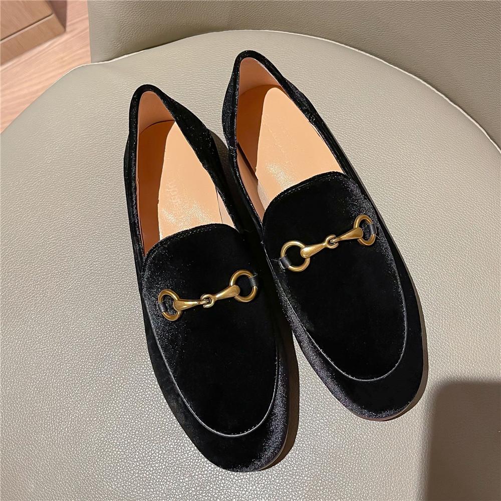 women flat loafers